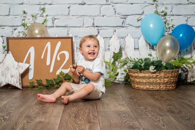 Detska-fotosesiya-v-studio-za-edna-ili-dve-godinki-fotograf-sofiya