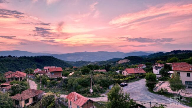 Zasnemane s dron - selo Badino