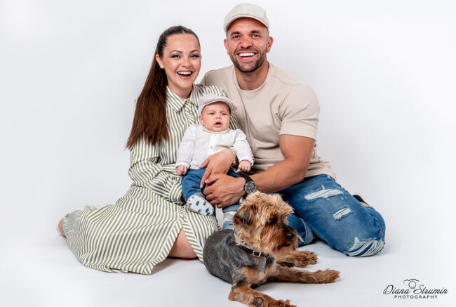 semeina-fotosesiya-v-studio-fotograf-sofiya